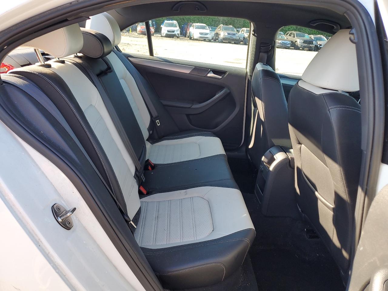 2016 Volkswagen Jetta Sport VIN: 3VWD17AJ5GM302421 Lot: 71174035