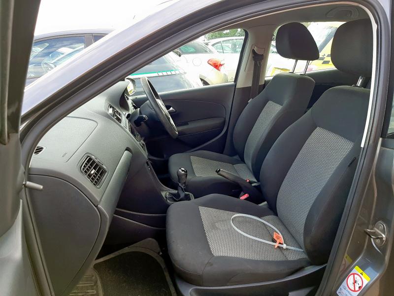 2013 VOLKSWAGEN POLO S 60 