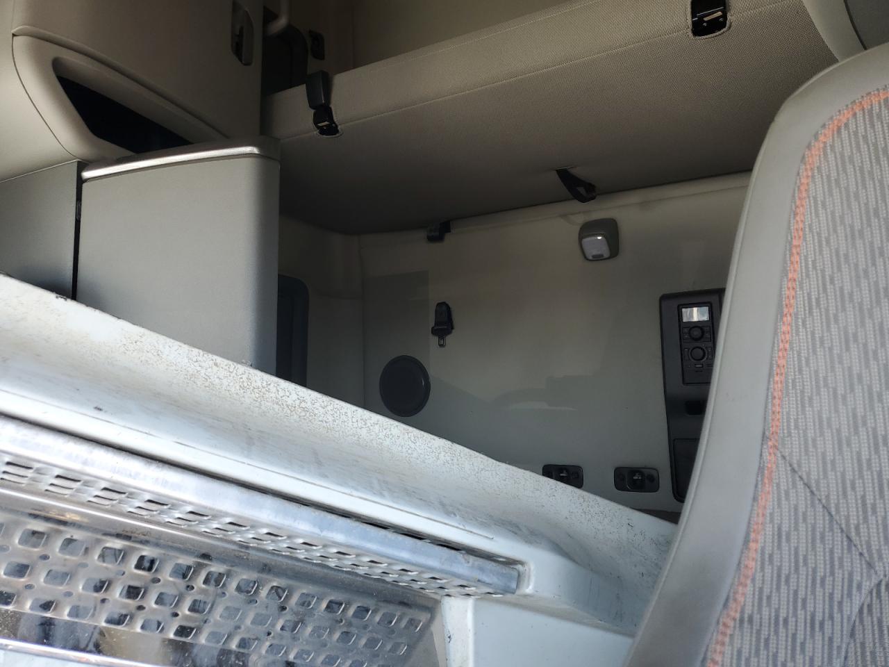 2024 Volvo Vnl Semi Truck VIN: 4V4NC9EJ5RN632502 Lot: 70963235