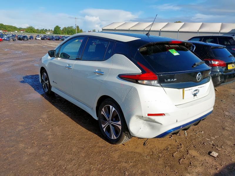 2018 NISSAN LEAF TEKNA 