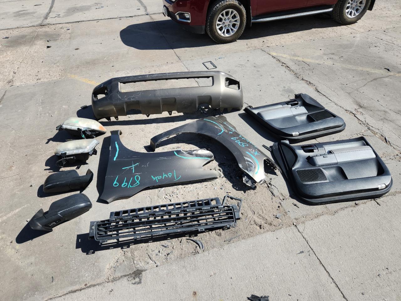 2008 Toyota Sequoia Sr5 VIN: 5TDBT64A88S000214 Lot: 80182625