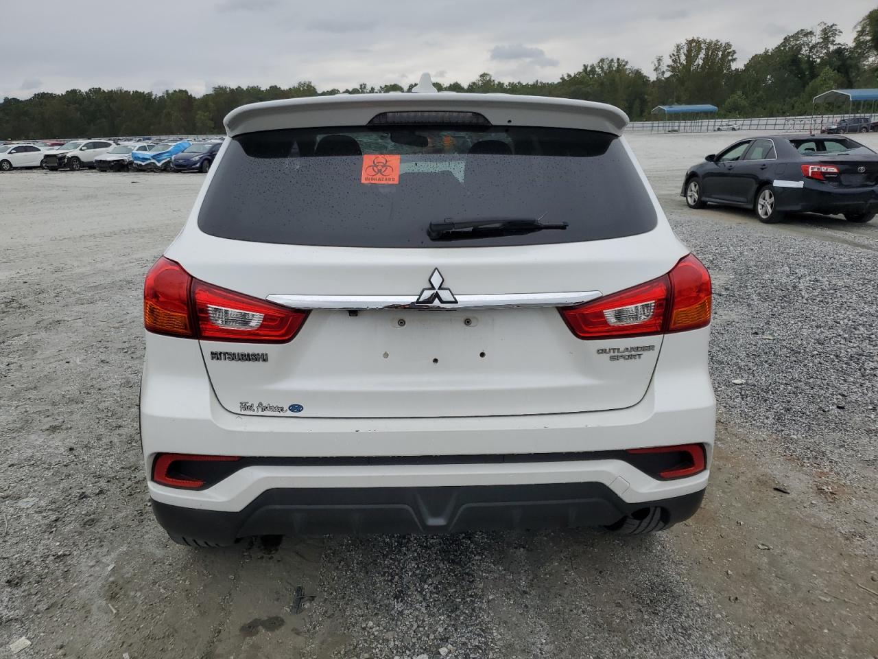 2018 Mitsubishi Outlander Sport Es VIN: JA4AP3AU2JU023724 Lot: 84574135