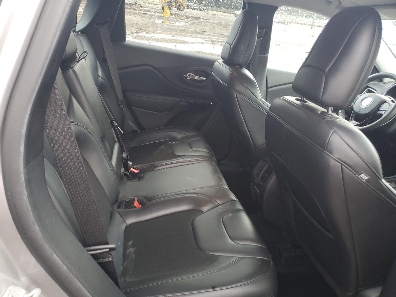 2020 Jeep Cherokee Latitude Plus VIN: 1C4PJLLB8LD592450 Lot: 81792475