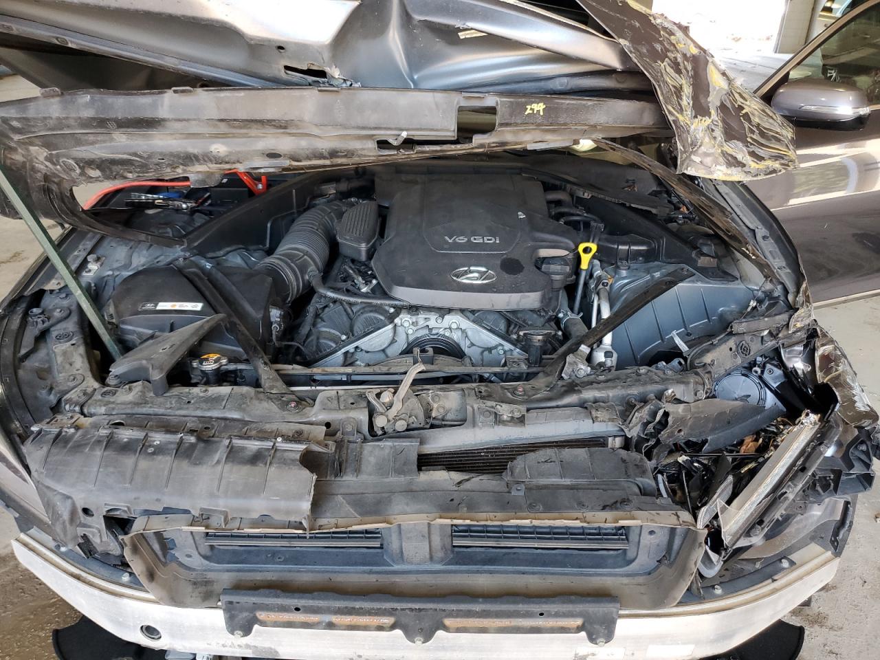 2015 Hyundai Genesis 3.8L VIN: KMHGN4JE1FU059959 Lot: 71410195