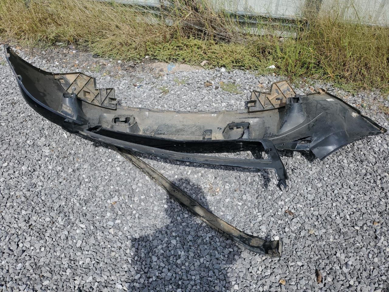 2011 Chevrolet Tahoe C1500 Ls VIN: 1GNSCAE09BR230866 Lot: 81639815