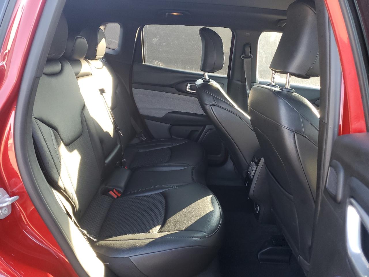 2025 Jeep Compass Latitude VIN: 3C4NJDBN3ST548812 Lot: 71415345