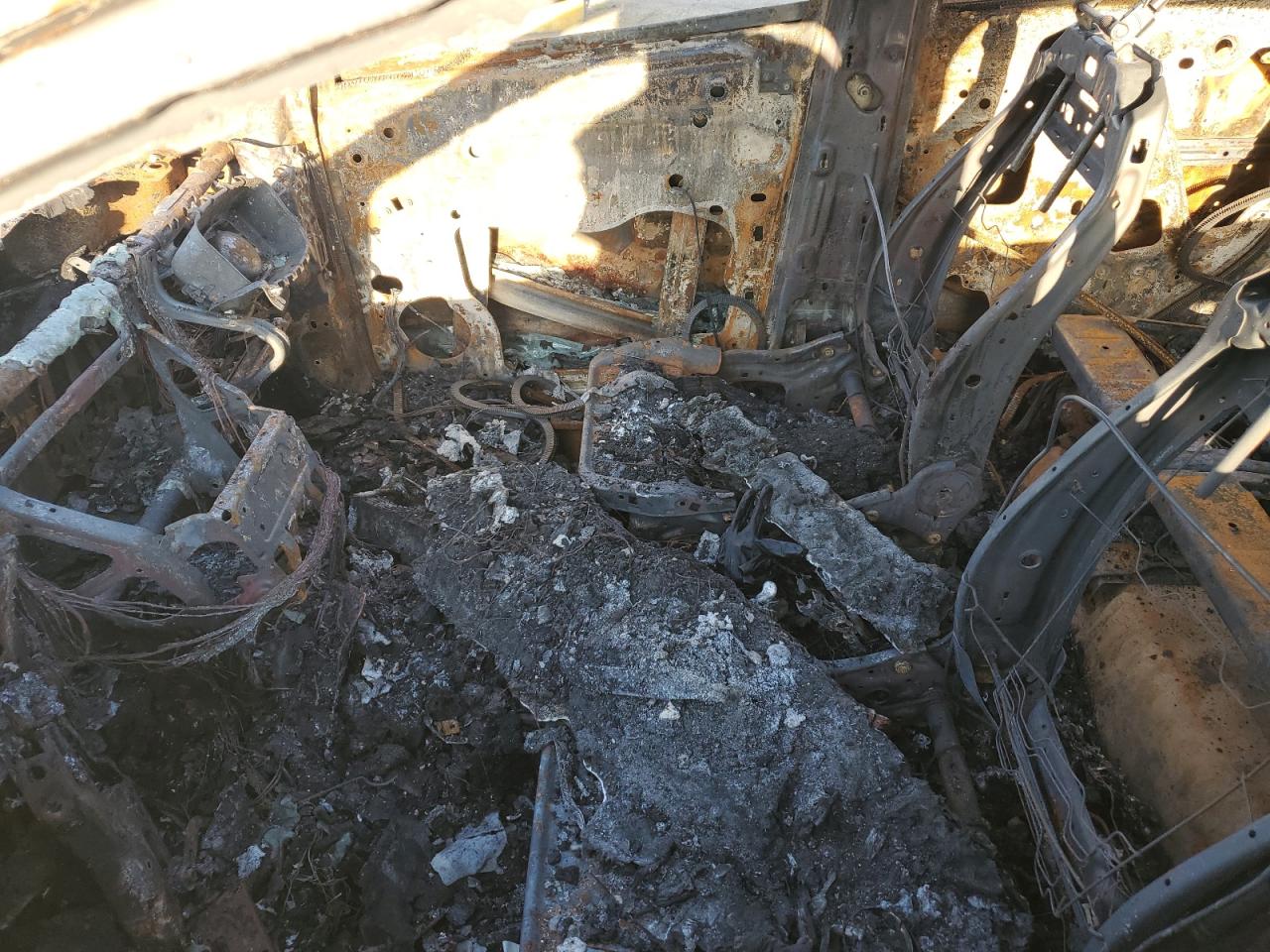 2017 Ford Escape Se VIN: 1FMCU9GD3HUE04845 Lot: 82124115