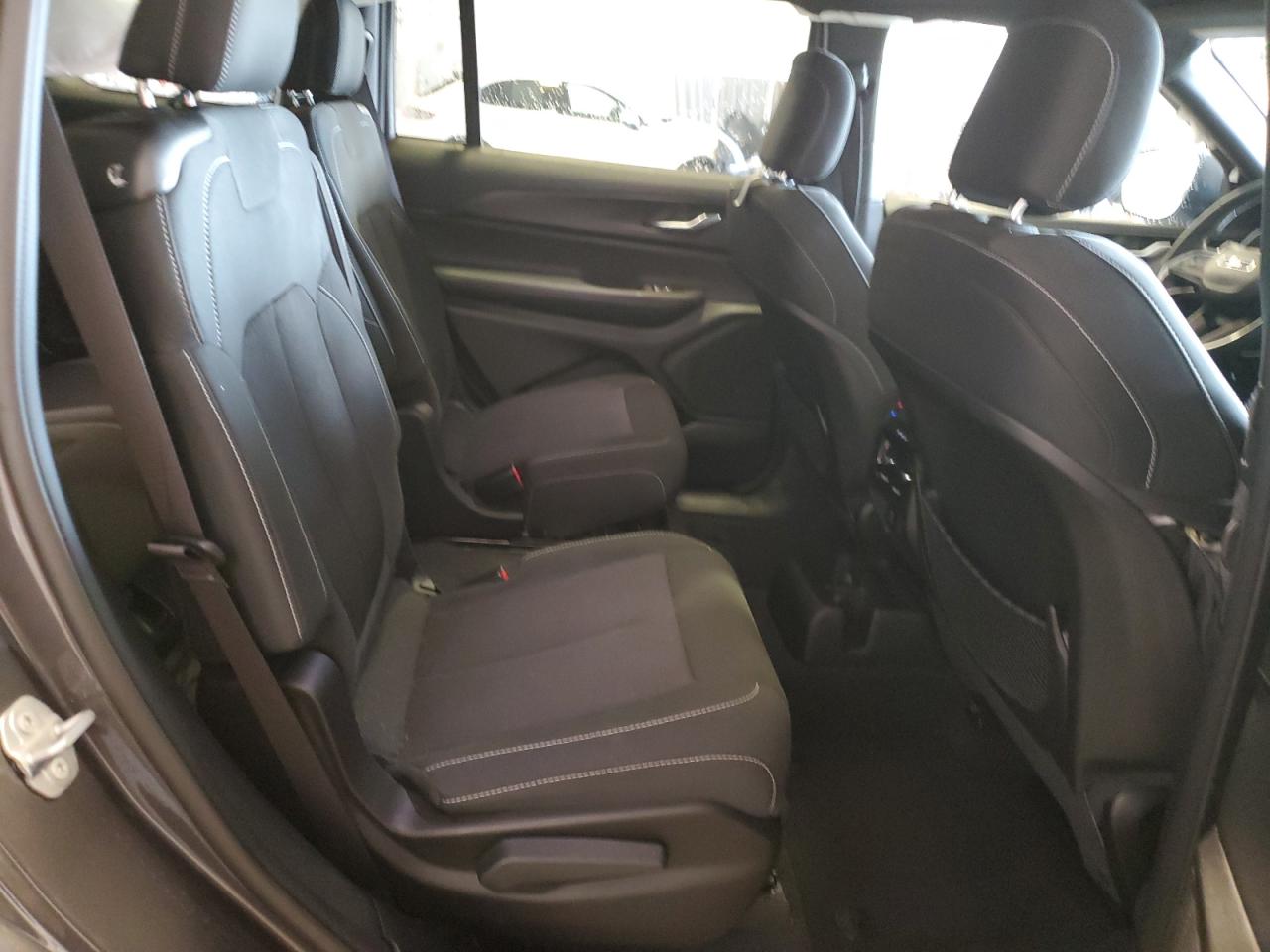 2025 Jeep Grand Cherokee L Laredo VIN: 1C4RJKAG0S8636899 Lot: 84184055