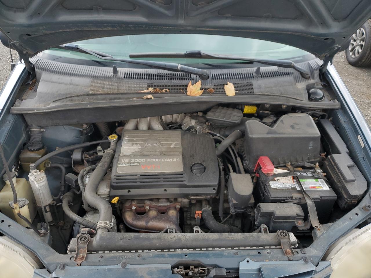 2001 Toyota Sienna Le VIN: 4T3ZF13C71U330670 Lot: 80197355