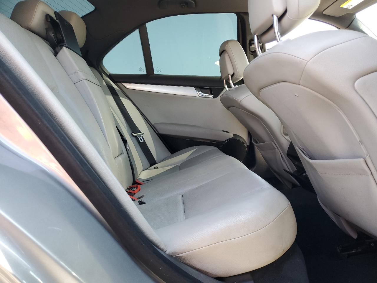 2009 Mercedes-Benz C 300 VIN: WDDGF54XX9F220683 Lot: 80571825