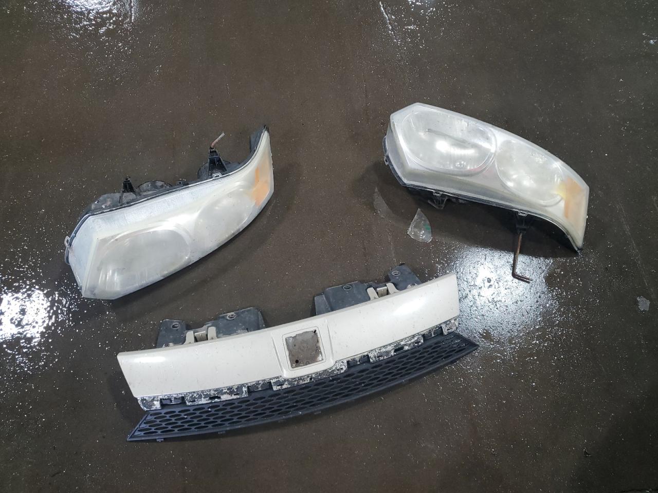 2004 Saturn Ion Level 2 VIN: 1G8AJ52F84Z225617 Lot: 71370165