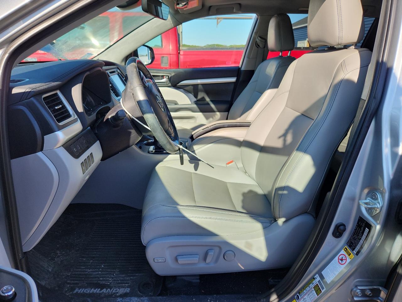 2019 Toyota Highlander Se VIN: 5TDJZRFH4KS593115 Lot: 84444935