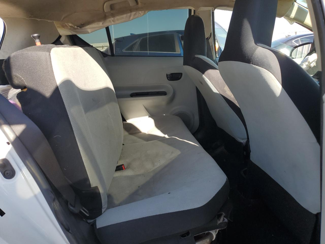 2013 Toyota Prius C VIN: JTDKDTB32D1536390 Lot: 81146615