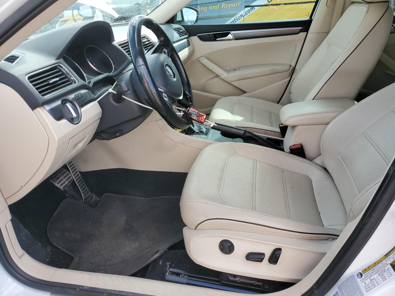 2017 Volkswagen Passat R-Line VIN: 1VWDT7A38HC074140 Lot: 80886195