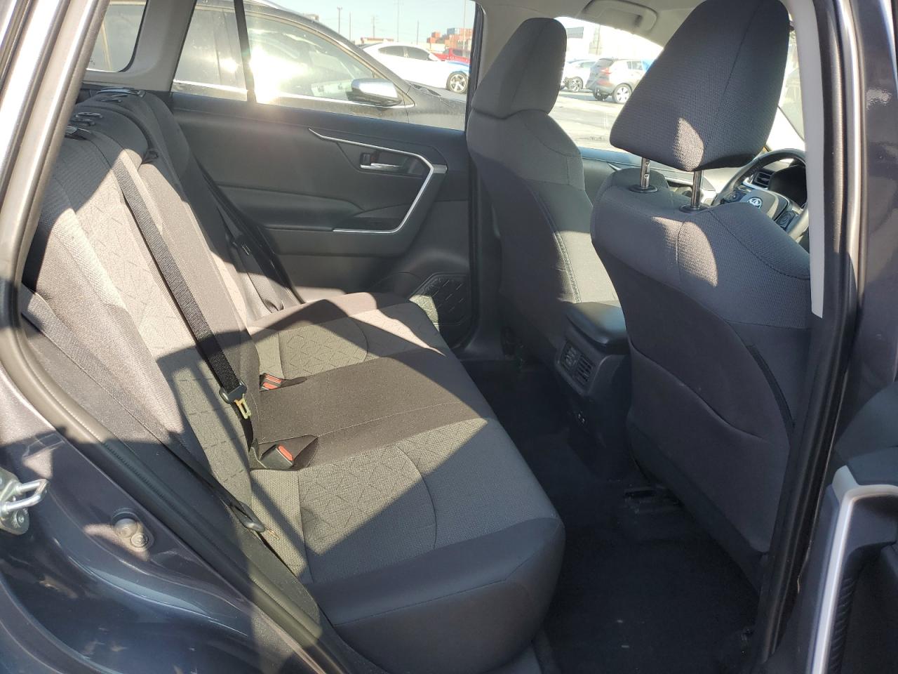 2020 Toyota Rav4 Xle VIN: 2T3W1RFV8LW096717 Lot: 80464665