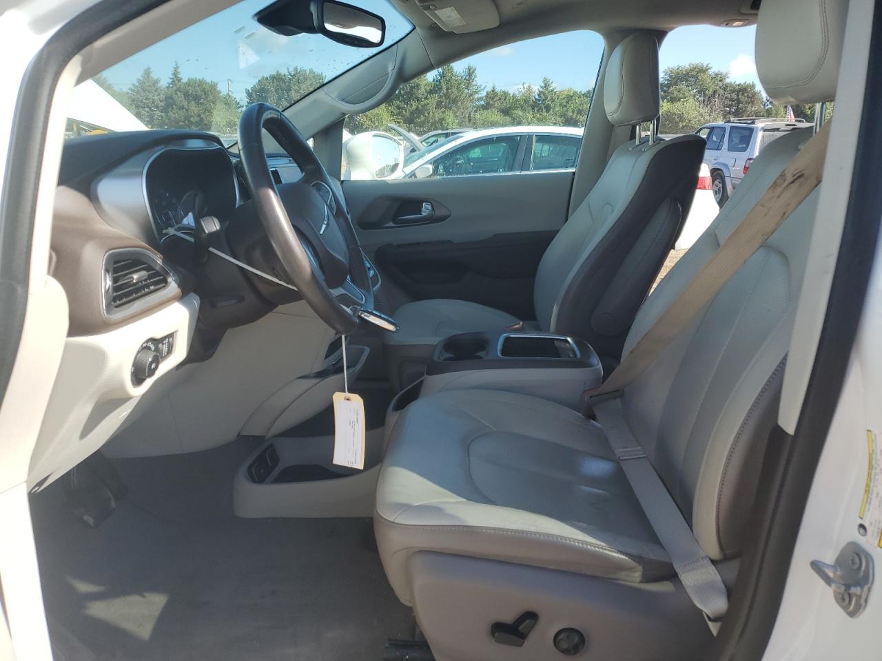 2018 Chrysler Pacifica Touring L Plus VIN: 2C4RC1EG5JR270357 Lot: 82079415