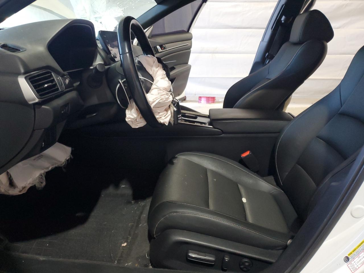 2022 Honda Accord Sport VIN: 1HGCV1F32NA111979 Lot: 80390605