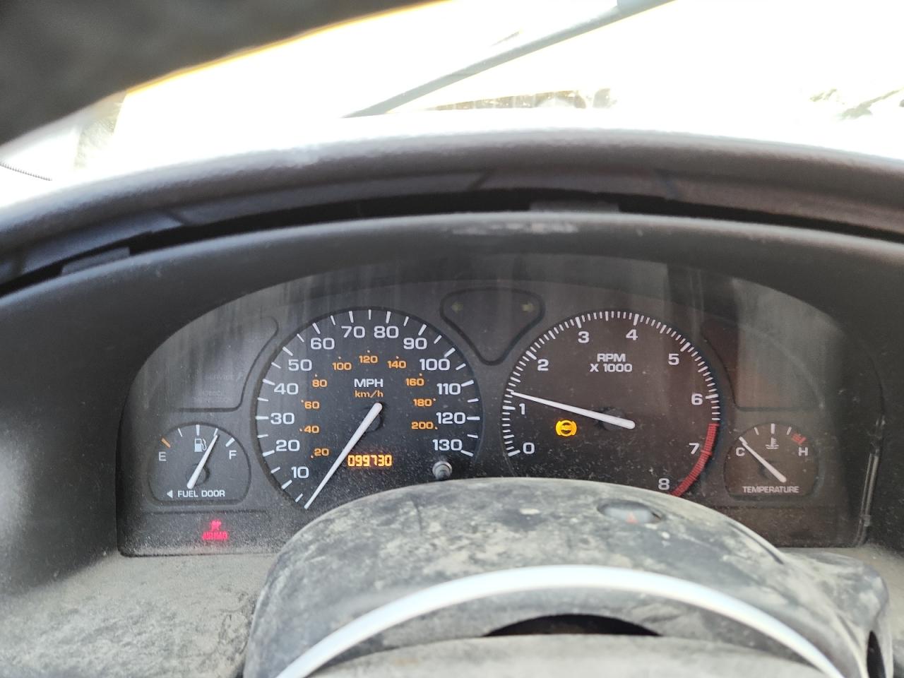 2001 Saturn Sc2 VIN: 1G8ZR14751Z333585 Lot: 81502625