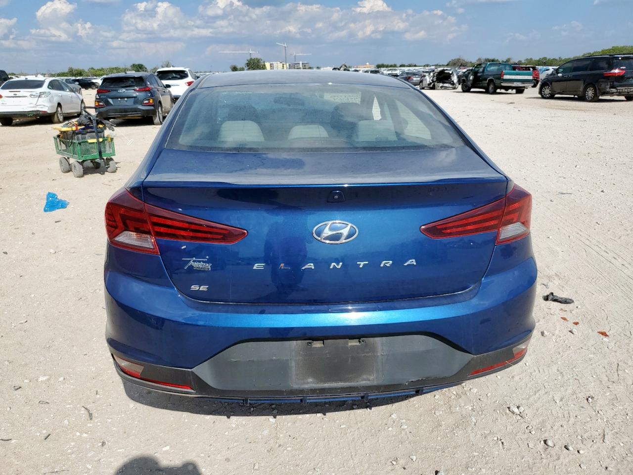 2019 Hyundai Elantra Se VIN: 5NPD74LF9KH486964 Lot: 71437005