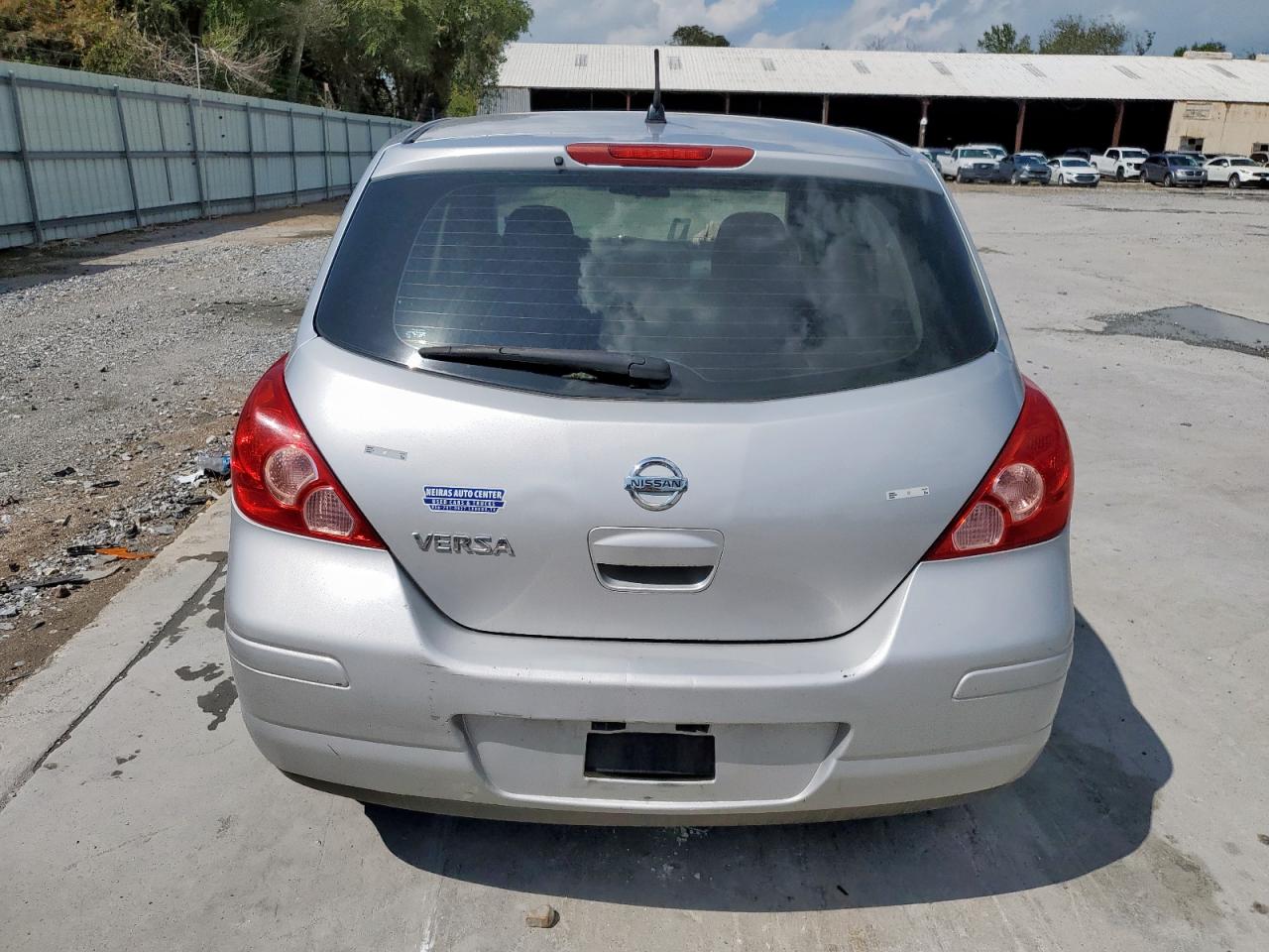 2010 Nissan Versa S VIN: 3N1BC1CP3AL381235 Lot: 80614105