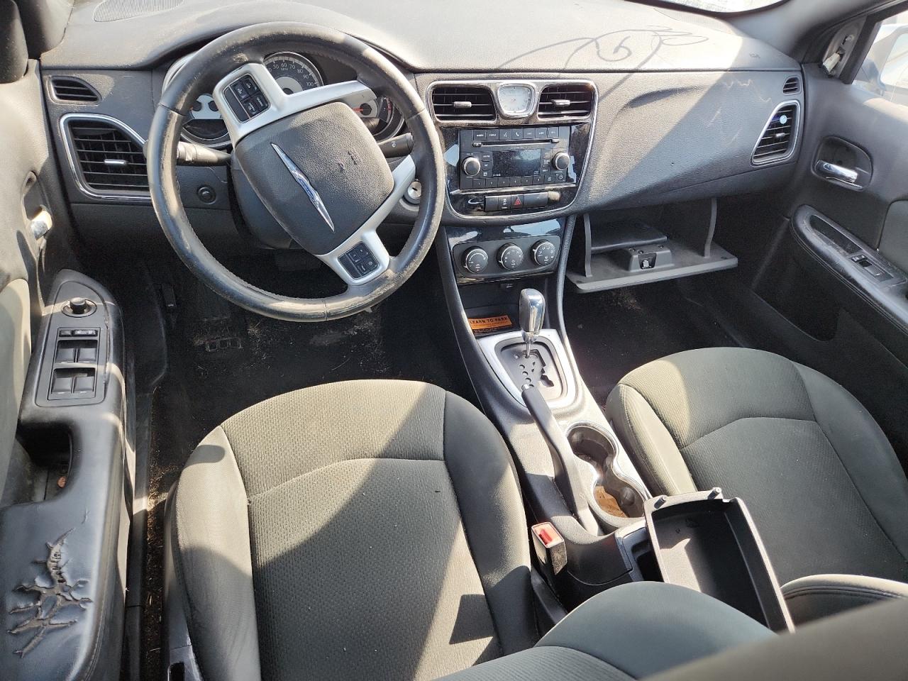 2011 Chrysler 200 Touring VIN: 1C3BC1FB5BN575770 Lot: 92017575