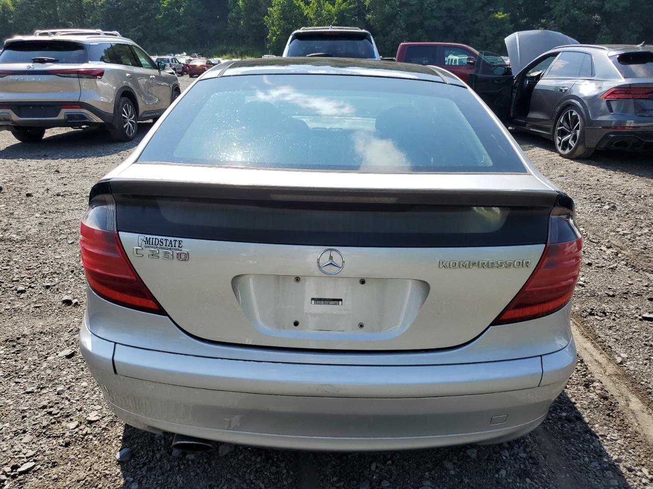 2004 Mercedes-Benz C 230K Sport Coupe VIN: WDBRN40J94A548568 Lot: 81482655