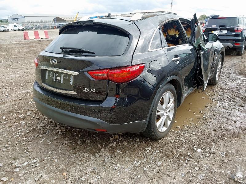 2014 INFINITI QX70 GT D AUTO 
