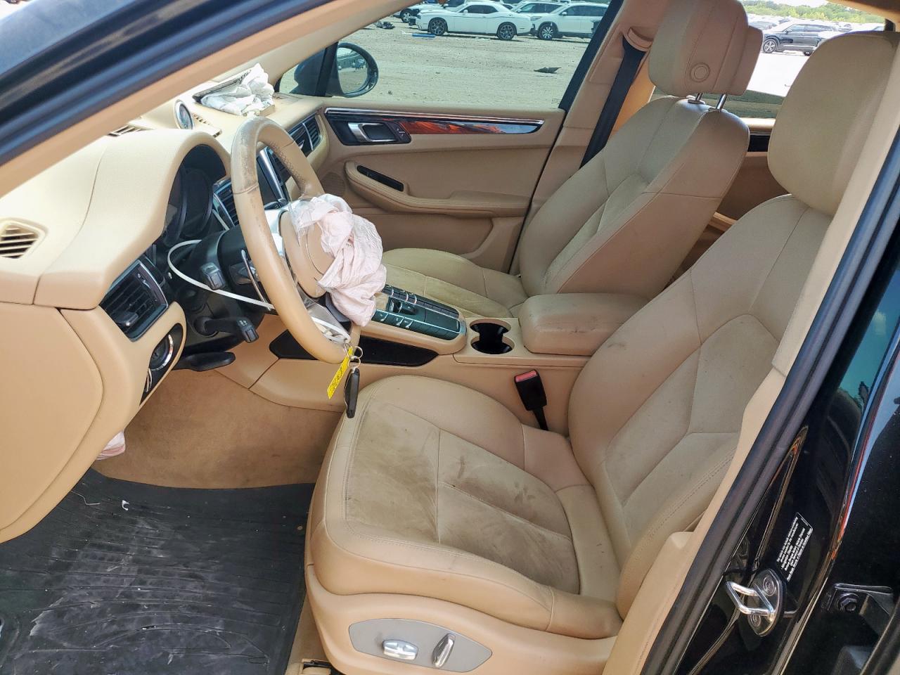 2015 Porsche Macan S VIN: WP1AB2A54FLB52843 Lot: 71663255