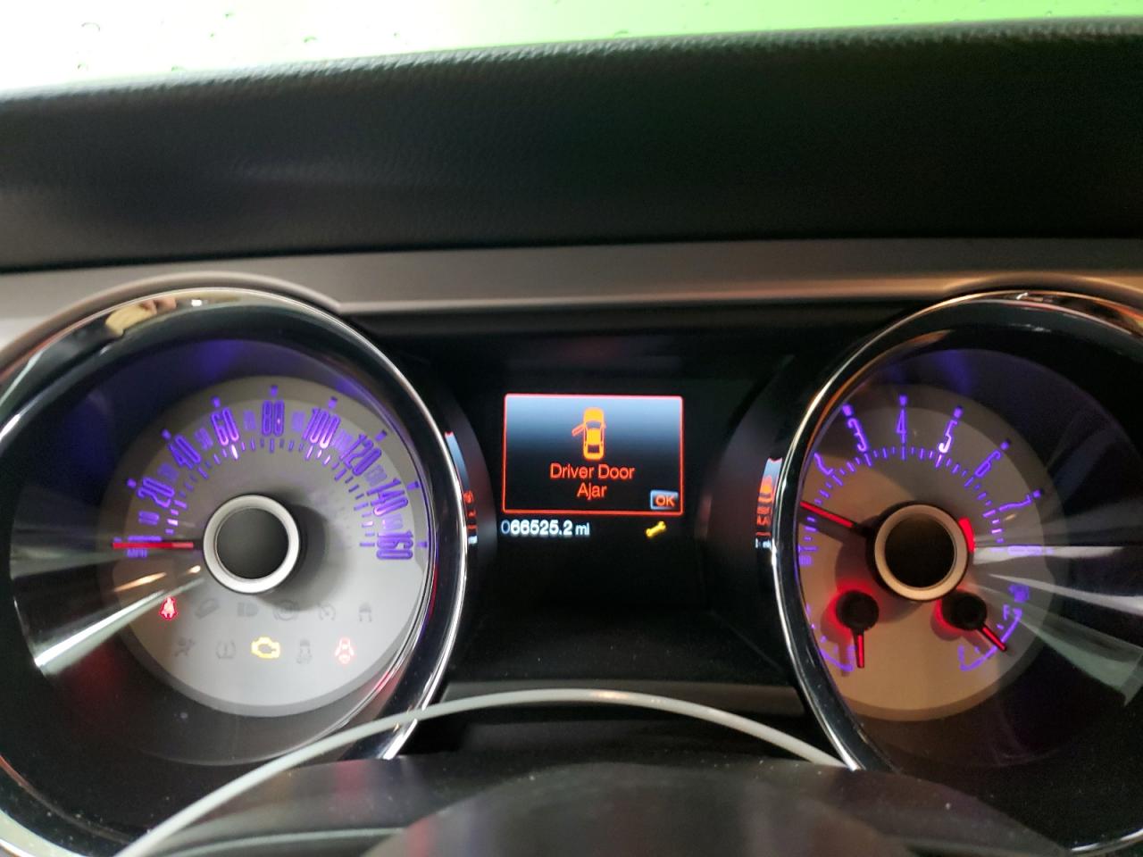 2013 Ford Mustang VIN: 1ZVBP8AM7D5217667 Lot: 81185865