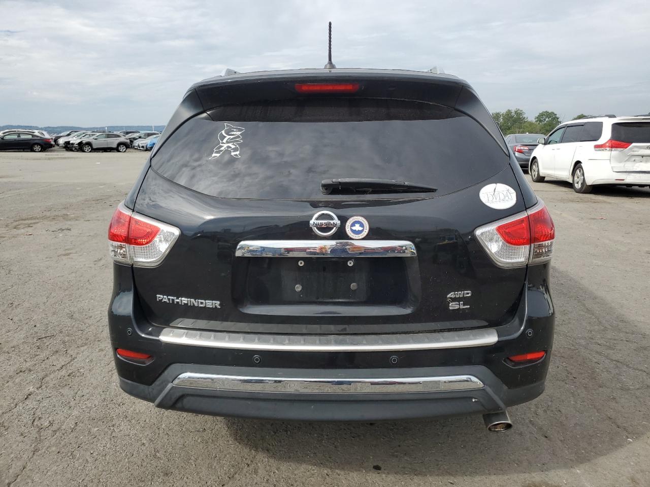 2015 Nissan Pathfinder S VIN: 5N1AR2MM0FC673800 Lot: 80881615