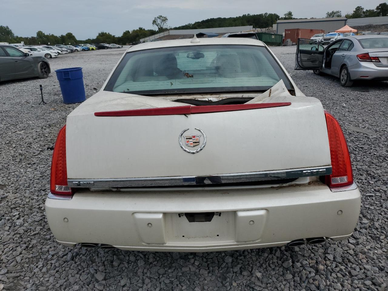 2010 Cadillac Dts Luxury Collection VIN: 1G6KD5EYXAU106090 Lot: 70362855