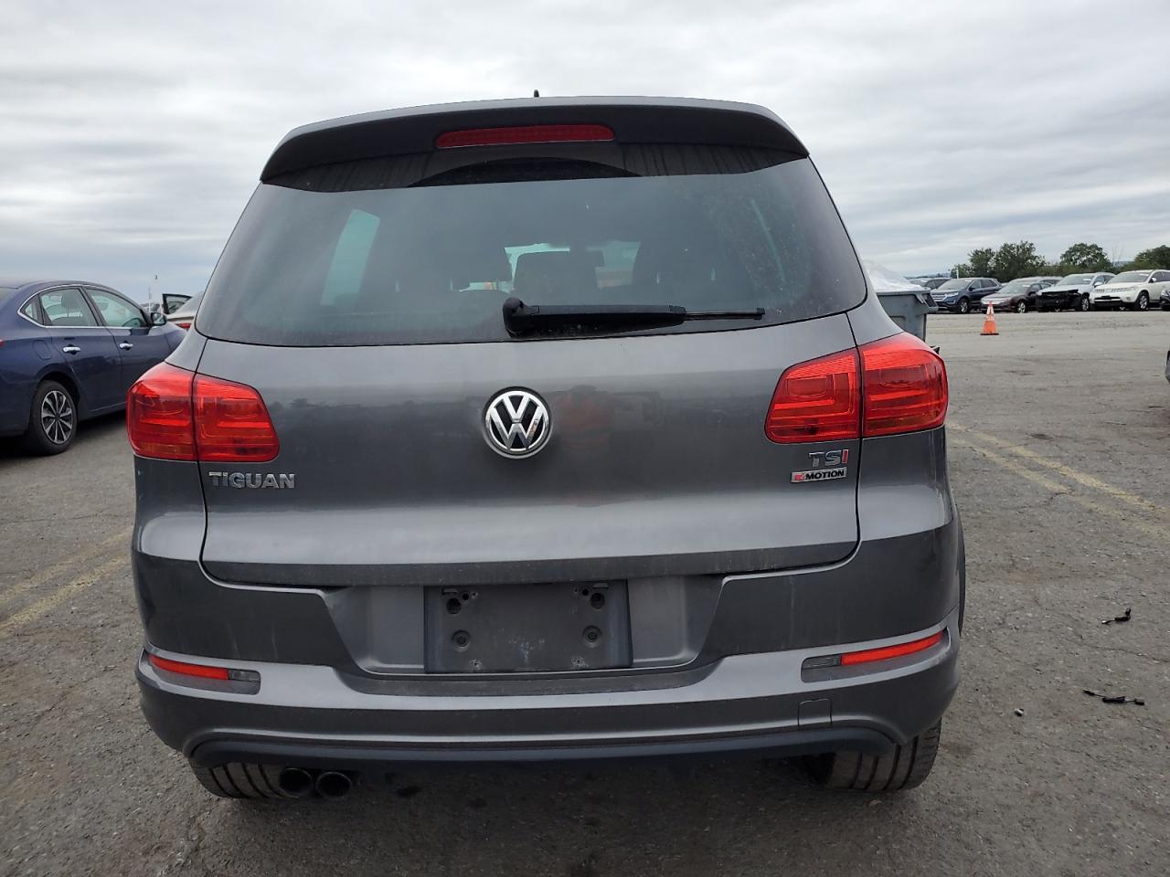 2016 Volkswagen Tiguan S VIN: WVGBV7AX0GW095404 Lot: 81324295