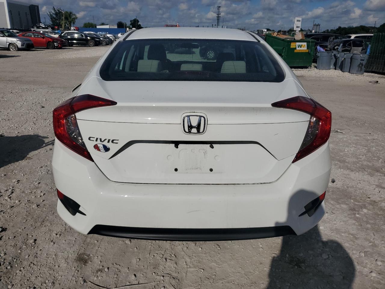 2018 Honda Civic Lx VIN: 19XFC2F51JE033520 Lot: 82113595
