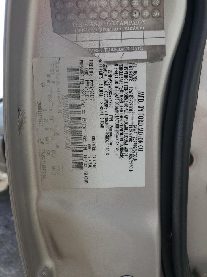 2008 Lincoln Town Car Signature Limited VIN: 2LNHM82W38X657360 Lot: 81413475