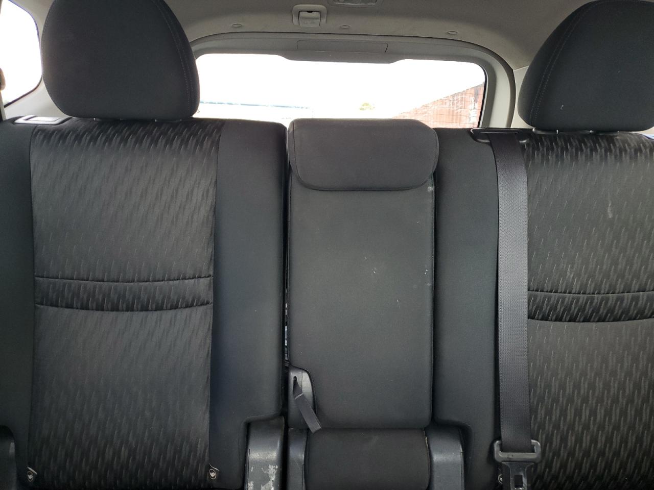 2018 Nissan Rogue S VIN: KNMAT2MT0JP518517 Lot: 84269725