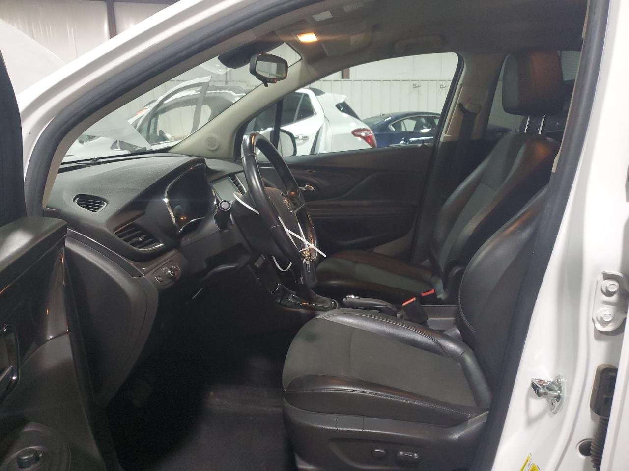 2018 Buick Encore Sport Touring VIN: KL4CJ2SB3JB647688 Lot: 82042415