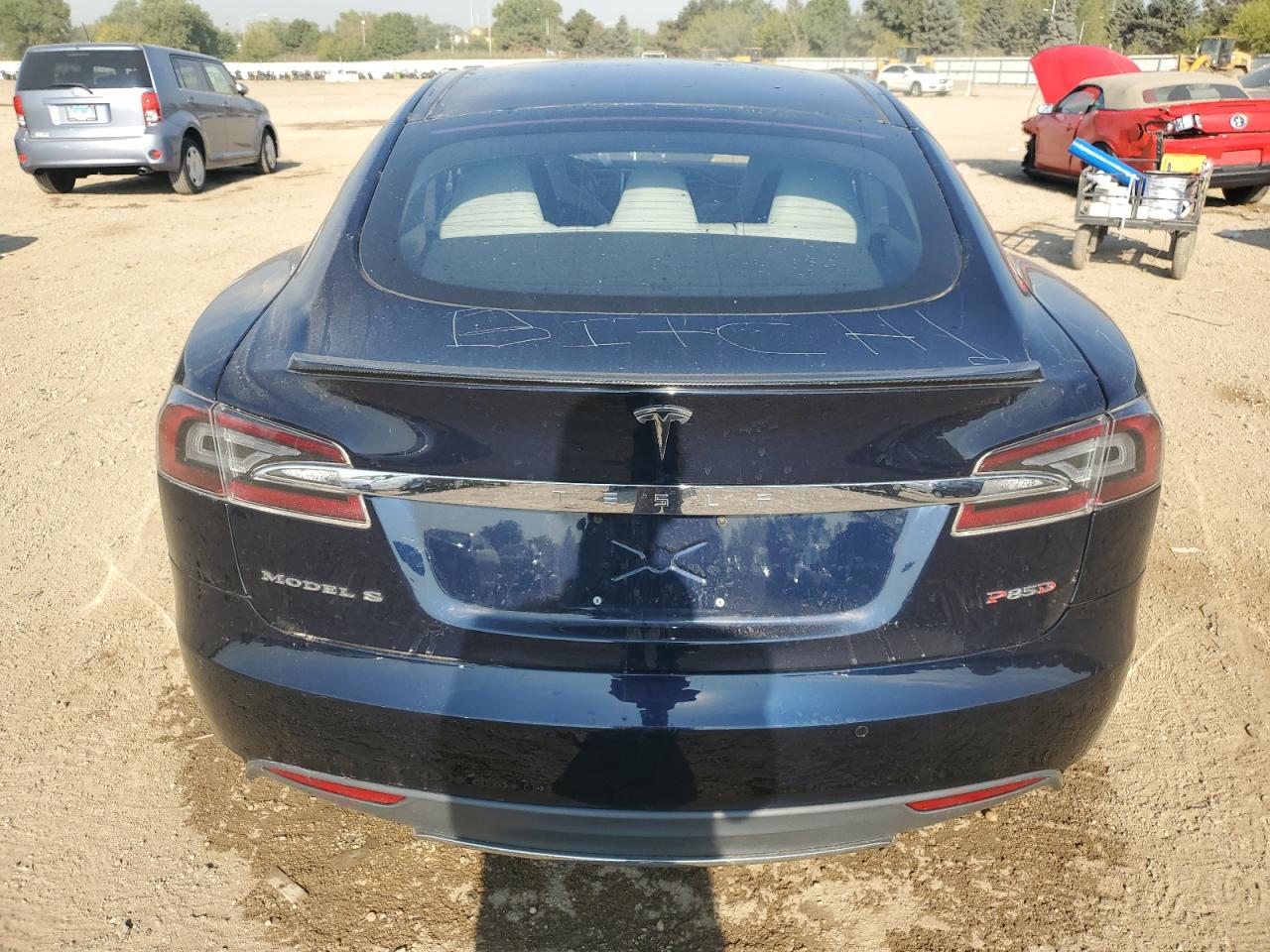 2014 Tesla Model S VIN: 5YJSA1H29EFP63967 Lot: 72012635