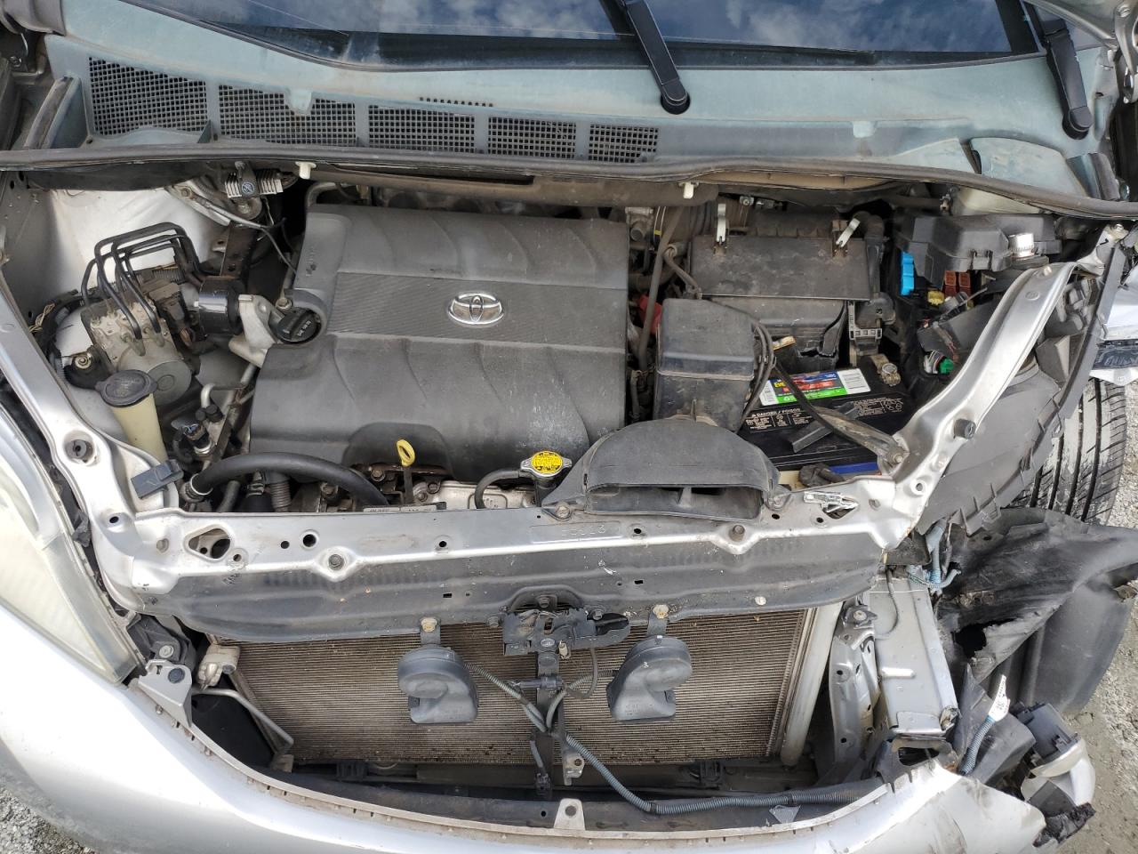 2013 Toyota Sienna Xle VIN: 5TDYK3DC0DS401067 Lot: 84659005