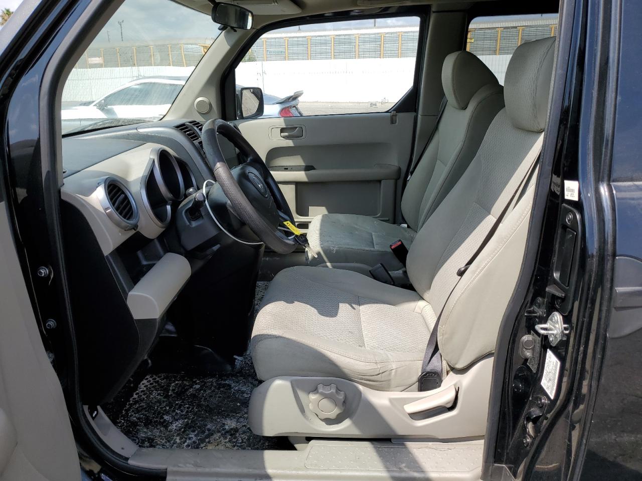 2011 Honda Element Lx VIN: 5J6YH1H33BL001669 Lot: 71363455