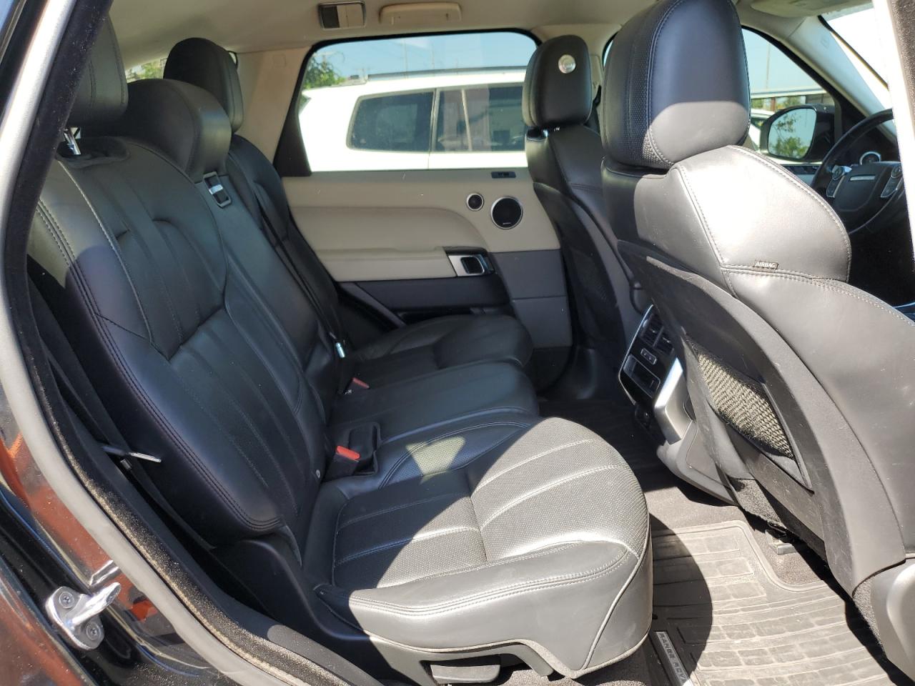 2016 Land Rover Range Rover Sport Hse VIN: SALWR2KF8GA555272 Lot: 81546615