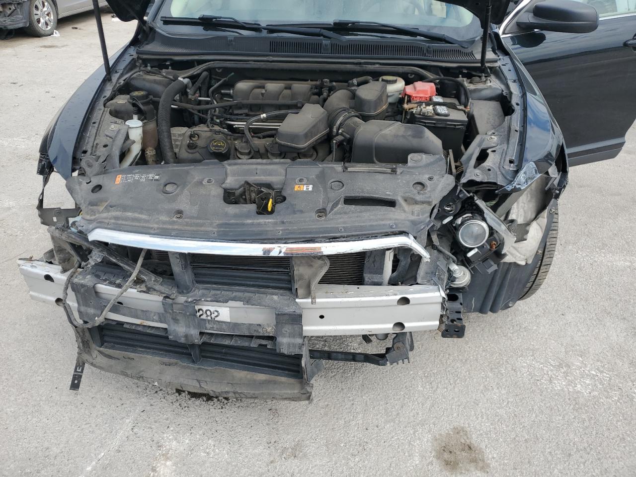 2015 Ford Taurus Se VIN: 1FAHP2D81FG105176 Lot: 70751005