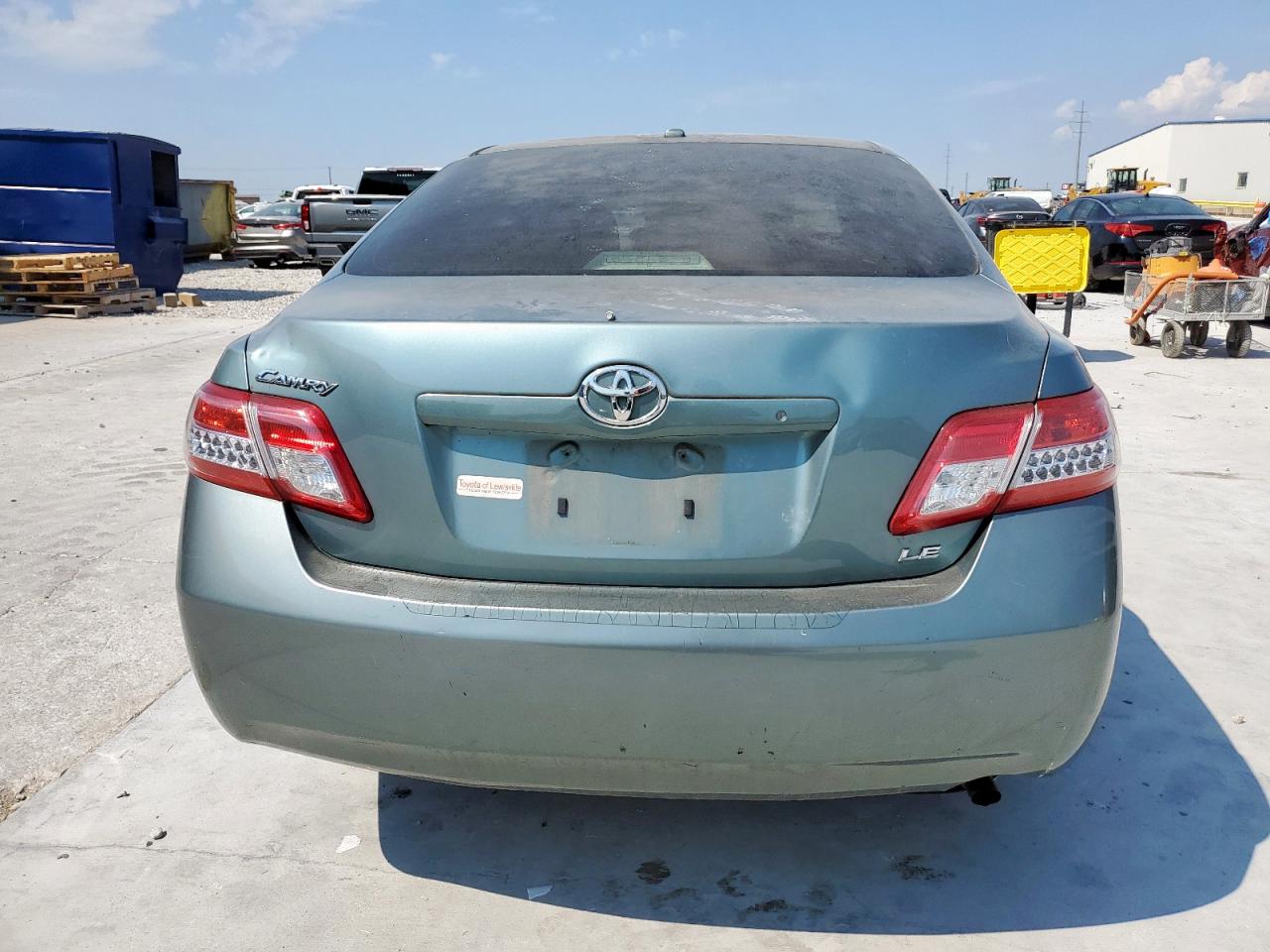 2010 Toyota Camry Base VIN: 4T1BF3EK1AU564068 Lot: 80284325