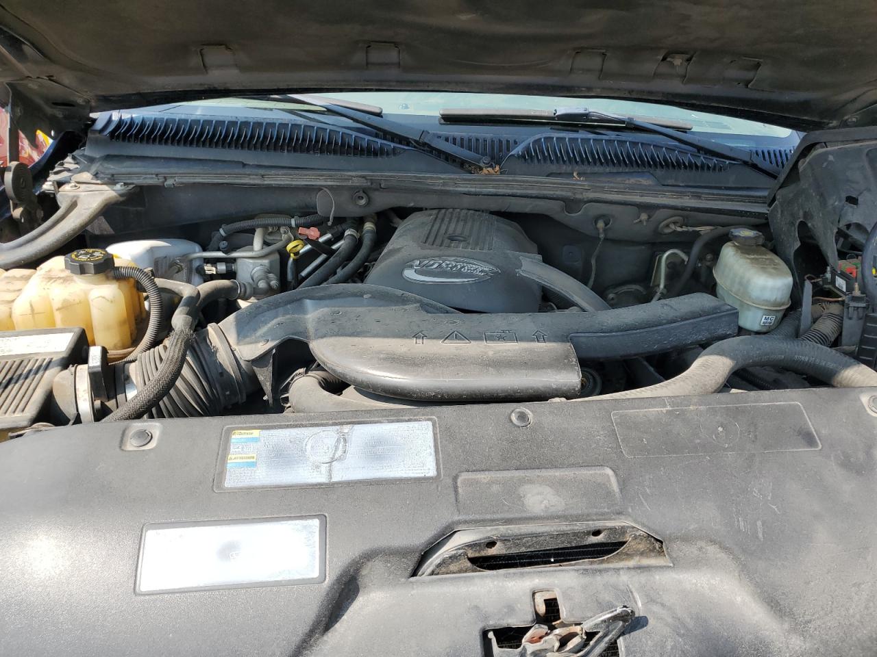 2004 Chevrolet Suburban K1500 VIN: 3GNFK16Z24G310143 Lot: 71363765