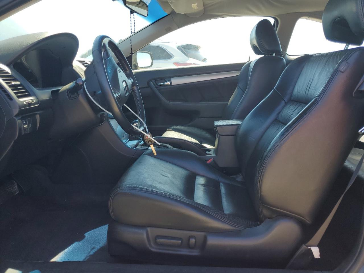 2004 Honda Accord Ex VIN: 1HGCM82684A011105 Lot: 72088665