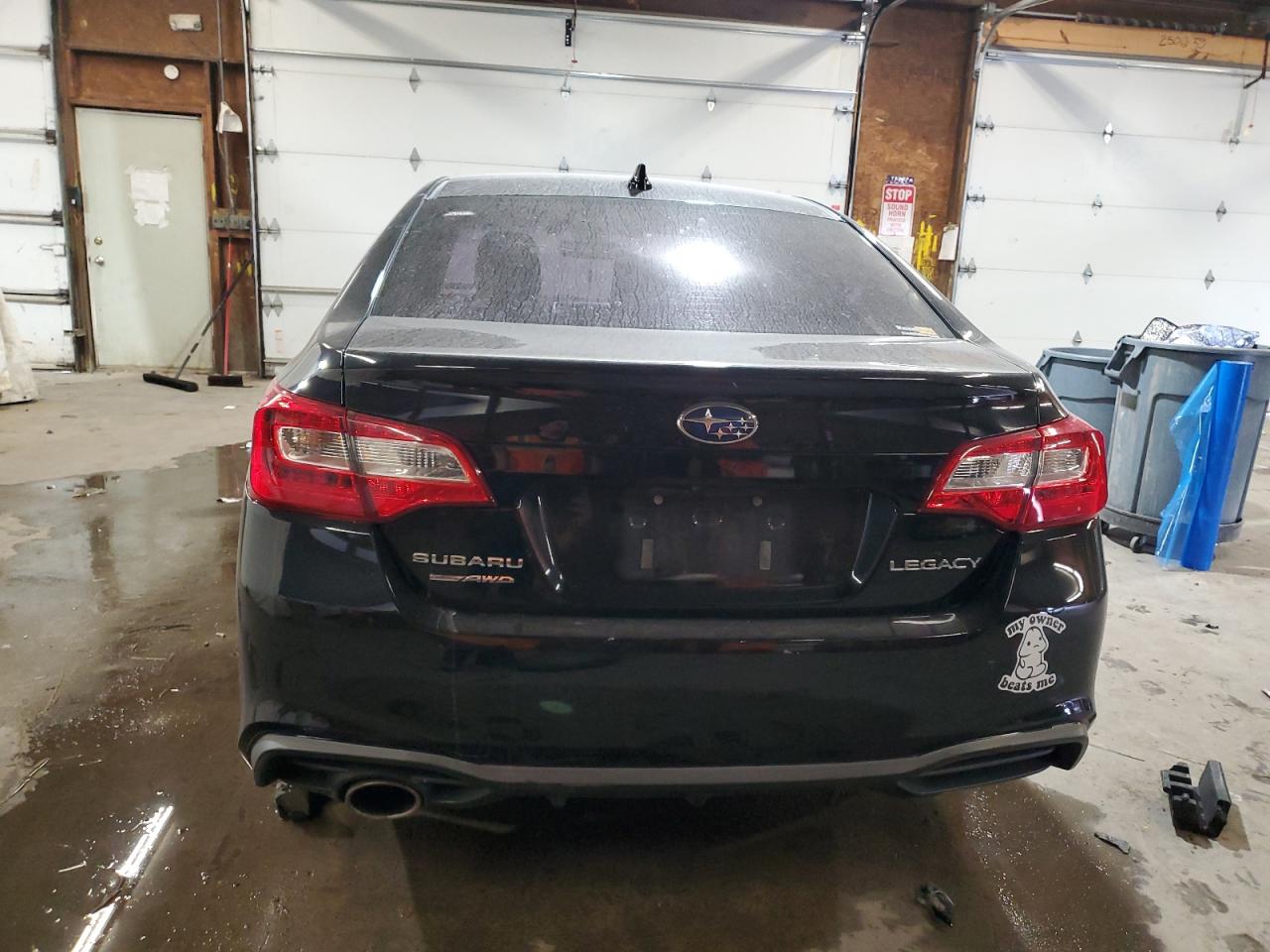 2019 Subaru Legacy 2.5I Premium VIN: 4S3BNAF6XK3040437 Lot: 72085105