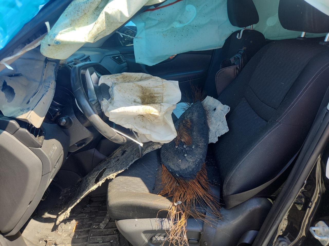 2018 Nissan Rogue S VIN: KNMAT2MT8JP585222 Lot: 72003825