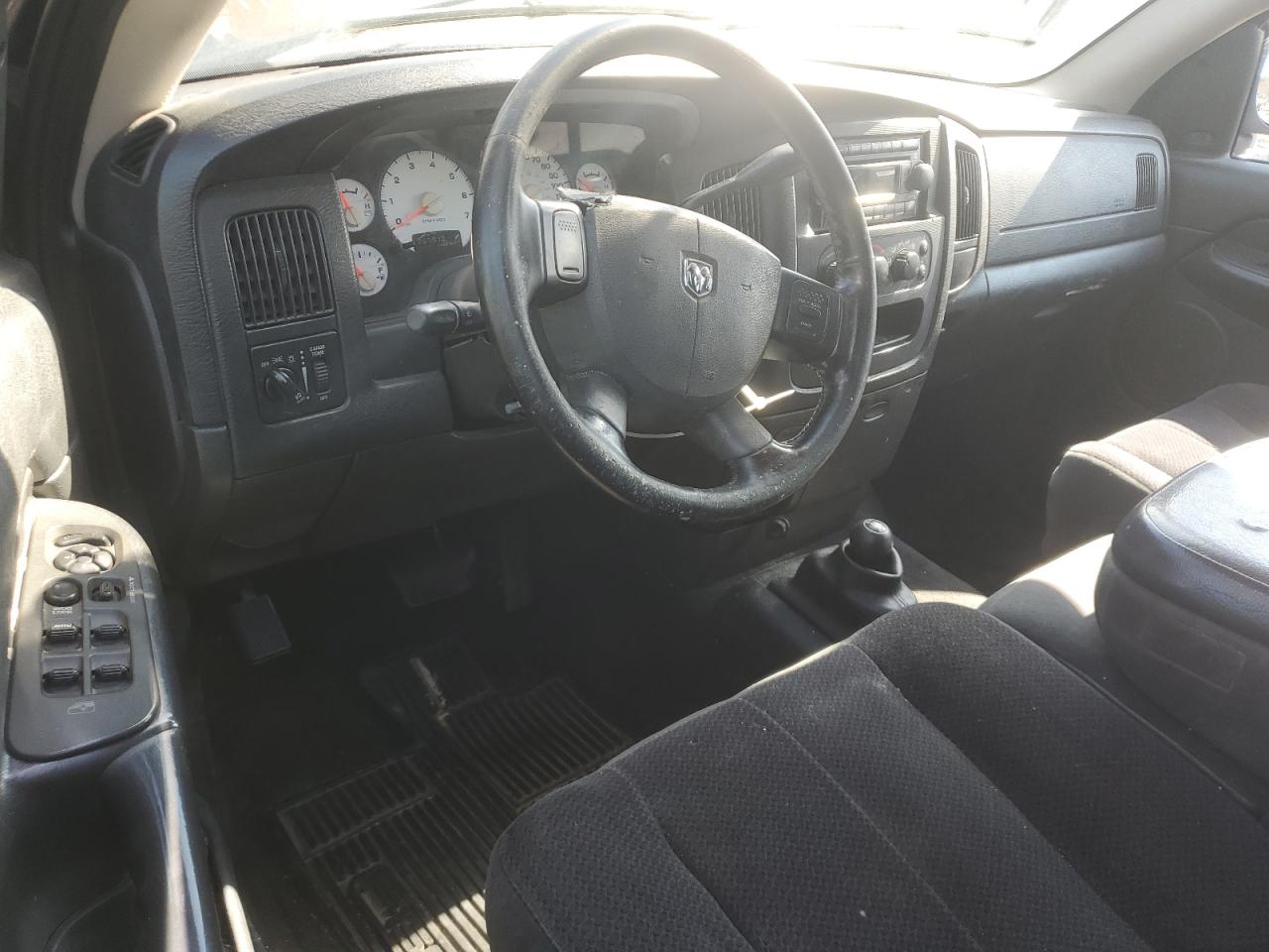 2004 Dodge Ram 1500 St VIN: 1D7HU18DX4J259962 Lot: 72019145