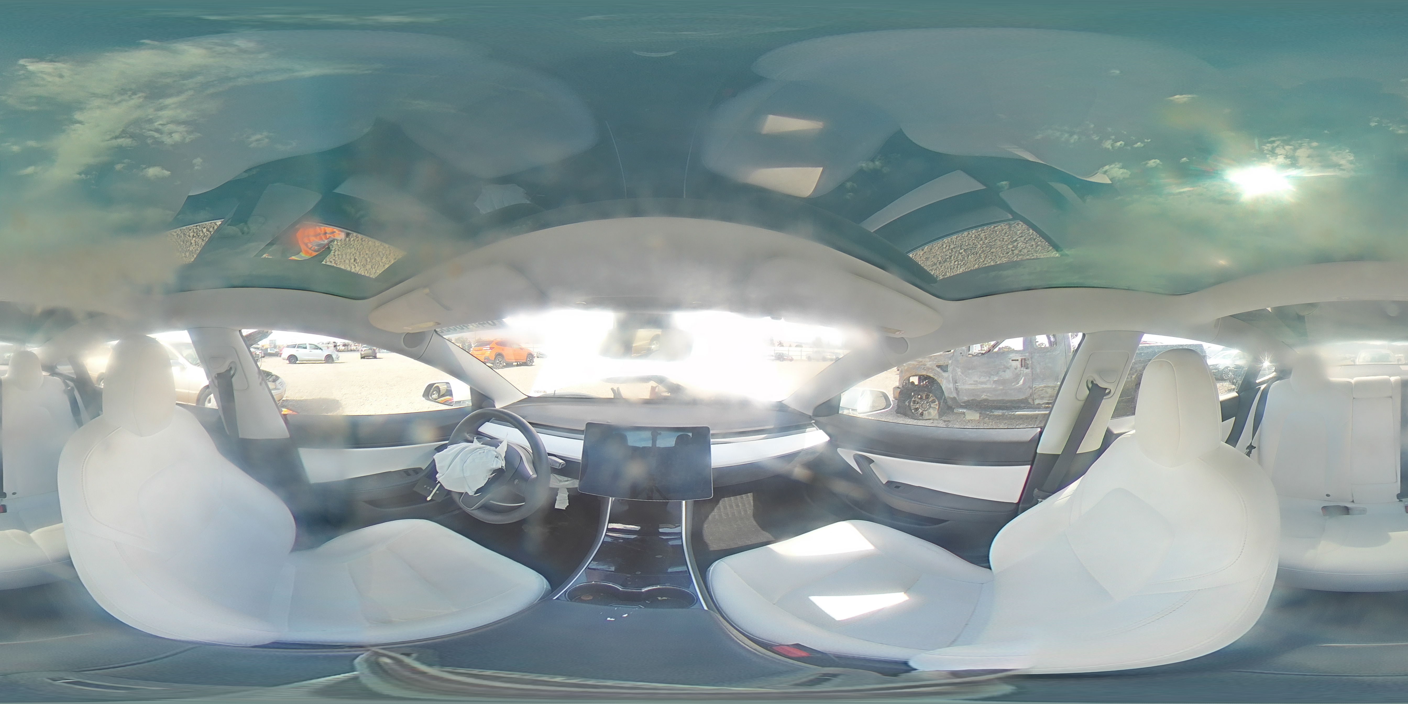 2020 Tesla Model 3 VIN: 5YJ3E1EB1LF640562 Lot: 84040555