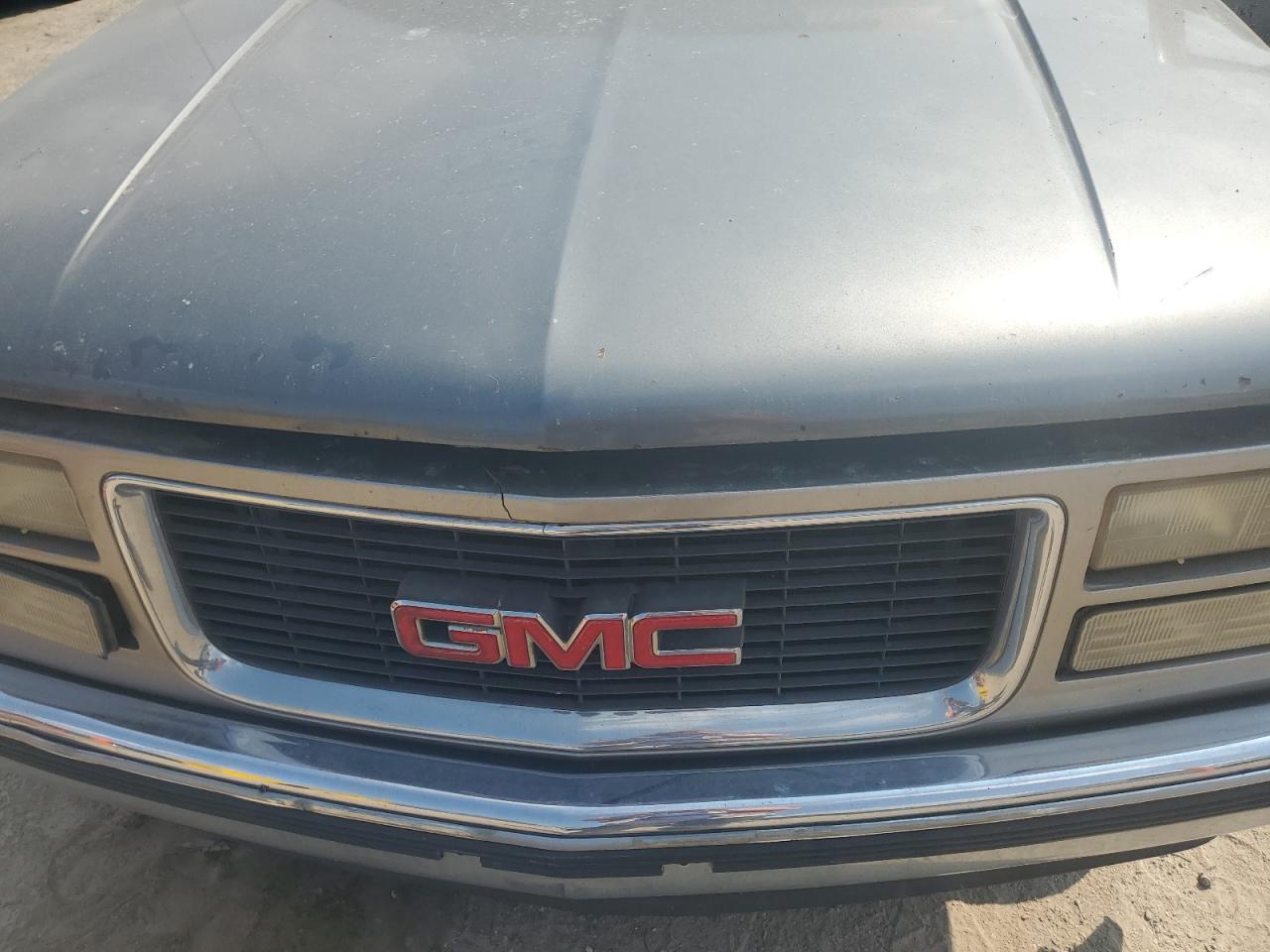 1996 GMC Yukon VIN: 1GKEC13RXTJ710992 Lot: 81232355