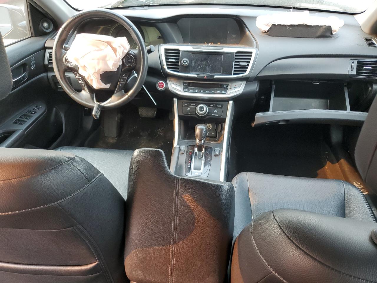 2015 Honda Accord Touring Hybrid VIN: 1HGCR6F77FA012371 Lot: 71718665